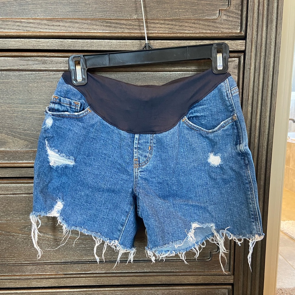 Maternity Boyfriend Denim Shorts, Full Panel